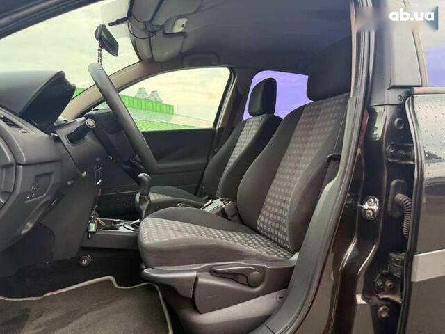 Рено Меган, объемом двигателя 1.4 л и пробегом 190 тыс. км за 5590 $, фото 8 на Automoto.ua