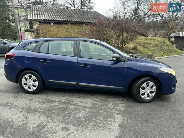 Рено Меган, объемом двигателя 0 л и пробегом 346 тыс. км за 3300 $, фото 3 на Automoto.ua