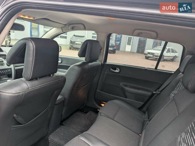Рено Меган, объемом двигателя 1.6 л и пробегом 244 тыс. км за 5700 $, фото 18 на Automoto.ua
