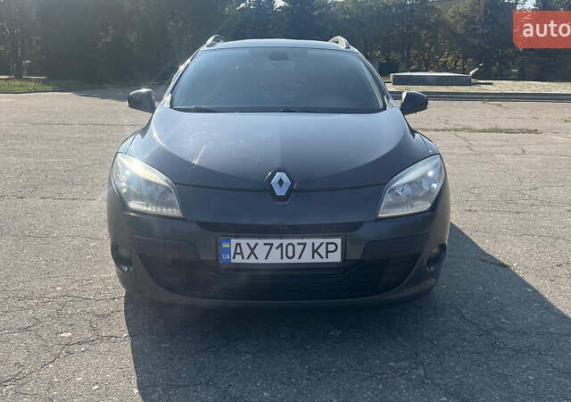 Рено Меган, об'ємом двигуна 1.5 л та пробігом 301 тис. км за 7000 $, фото 1 на Automoto.ua