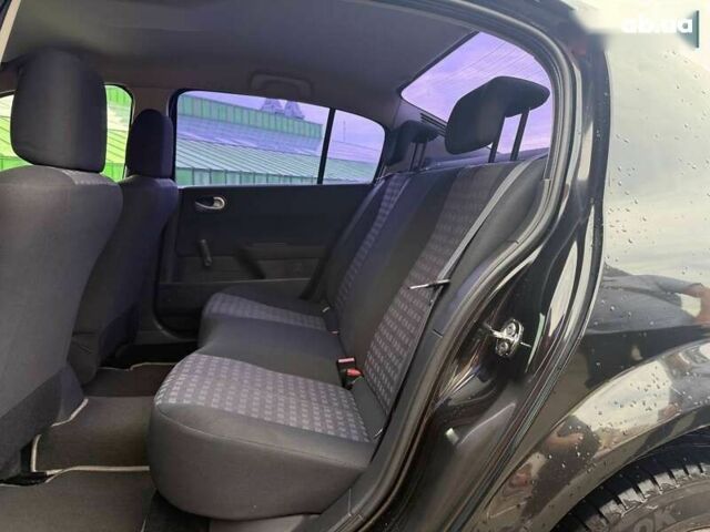 Рено Меган, объемом двигателя 1.4 л и пробегом 190 тыс. км за 5590 $, фото 9 на Automoto.ua