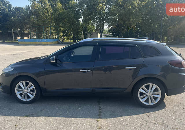 Рено Меган, об'ємом двигуна 1.5 л та пробігом 301 тис. км за 7000 $, фото 4 на Automoto.ua