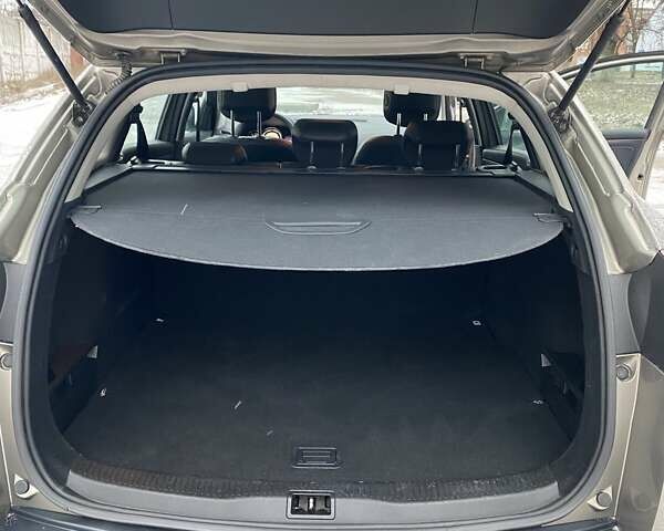 Рено Меган, об'ємом двигуна 2 л та пробігом 177 тис. км за 7400 $, фото 23 на Automoto.ua