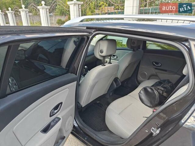 Рено Меган, объемом двигателя 1.46 л и пробегом 264 тыс. км за 5800 $, фото 9 на Automoto.ua