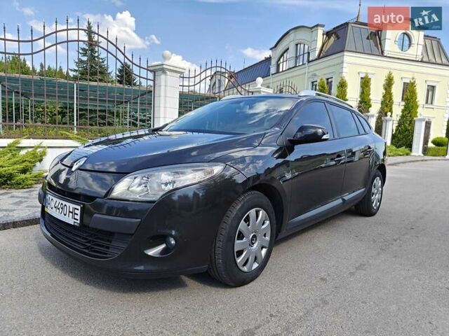Рено Меган, объемом двигателя 1.46 л и пробегом 264 тыс. км за 5800 $, фото 2 на Automoto.ua