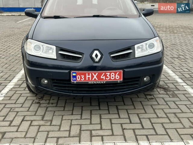 Рено Меган, объемом двигателя 2 л и пробегом 264 тыс. км за 5850 $, фото 2 на Automoto.ua