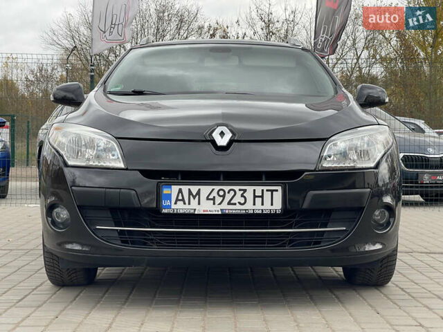 Рено Меган, об'ємом двигуна 1.4 л та пробігом 168 тис. км за 6499 $, фото 3 на Automoto.ua