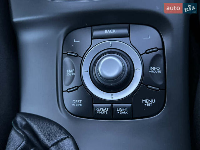 Рено Меган, объемом двигателя 1.4 л и пробегом 154 тыс. км за 6200 $, фото 82 на Automoto.ua