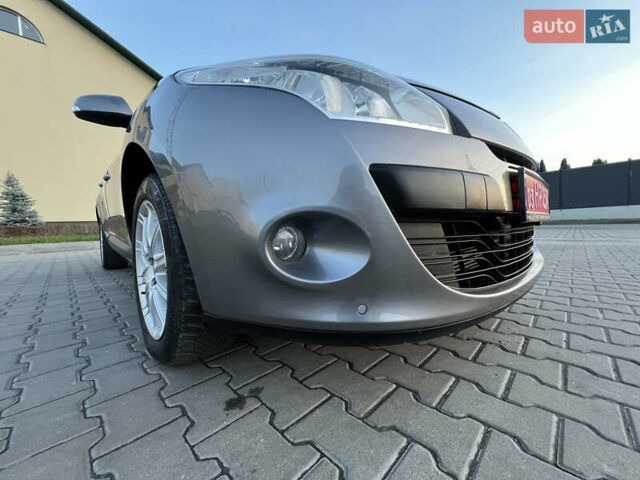 Рено Меган, объемом двигателя 1.4 л и пробегом 154 тыс. км за 6200 $, фото 43 на Automoto.ua