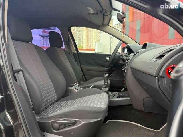 Рено Меган, объемом двигателя 1.4 л и пробегом 190 тыс. км за 5590 $, фото 11 на Automoto.ua