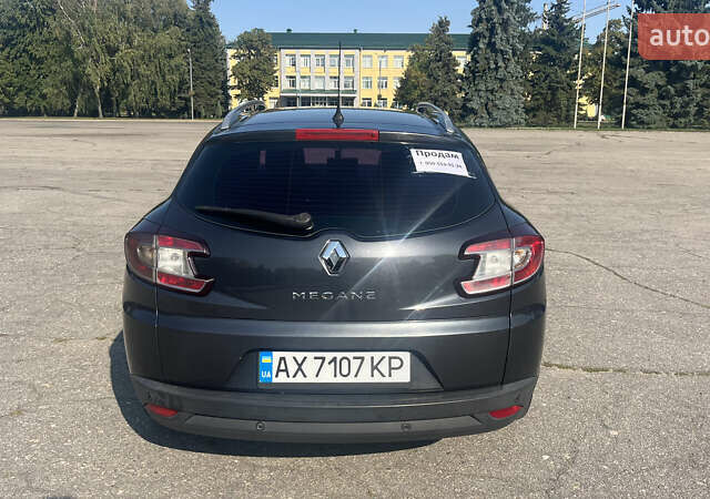 Рено Меган, об'ємом двигуна 1.5 л та пробігом 301 тис. км за 7000 $, фото 3 на Automoto.ua