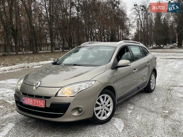 Рено Меган, об'ємом двигуна 2 л та пробігом 177 тис. км за 7400 $, фото 3 на Automoto.ua