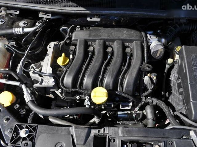 Рено Меган 2009 у Києві на Automoto.ua Рено Меган, об'ємом двигуна 1.6 л та пробігом 146 тис. км за 7300 $, фото 25 на Automoto.ua