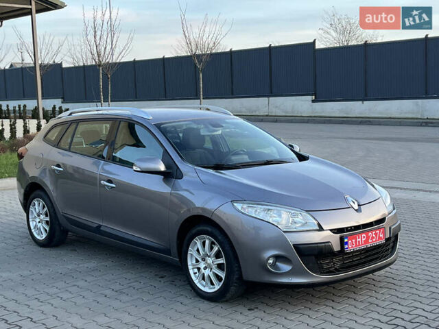 Рено Меган, объемом двигателя 1.4 л и пробегом 154 тыс. км за 6200 $, фото 39 на Automoto.ua