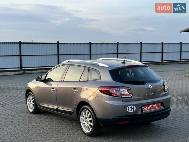 Рено Меган, объемом двигателя 1.4 л и пробегом 154 тыс. км за 6200 $, фото 14 на Automoto.ua