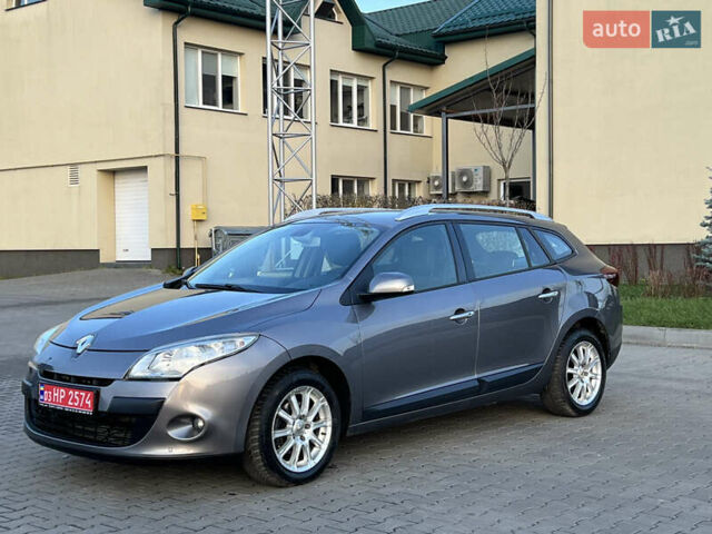 Рено Меган, объемом двигателя 1.4 л и пробегом 154 тыс. км за 6200 $, фото 8 на Automoto.ua