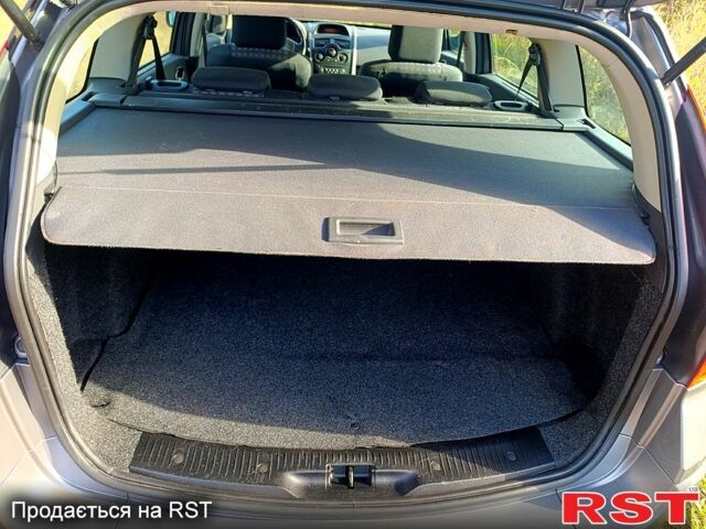 Рено Меган, об'ємом двигуна 1.6 л та пробігом 190 тис. км за 5799 $, фото 6 на Automoto.ua