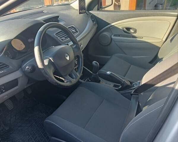 Рено Меган, об'ємом двигуна 1.46 л та пробігом 238 тис. км за 6650 $, фото 8 на Automoto.ua