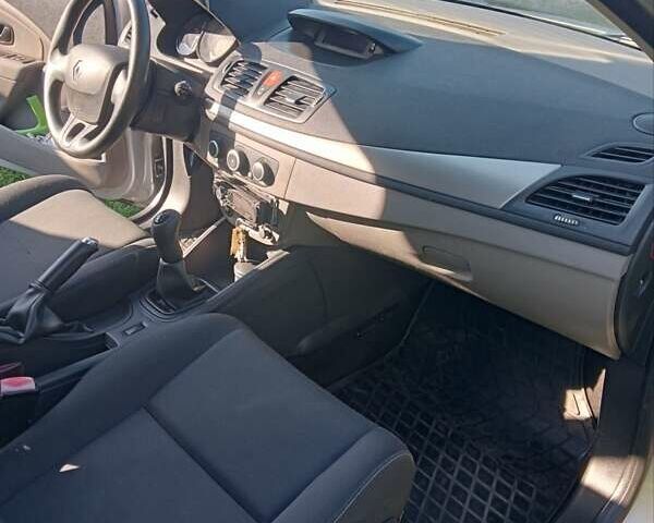 Рено Меган, об'ємом двигуна 1.46 л та пробігом 238 тис. км за 6650 $, фото 3 на Automoto.ua