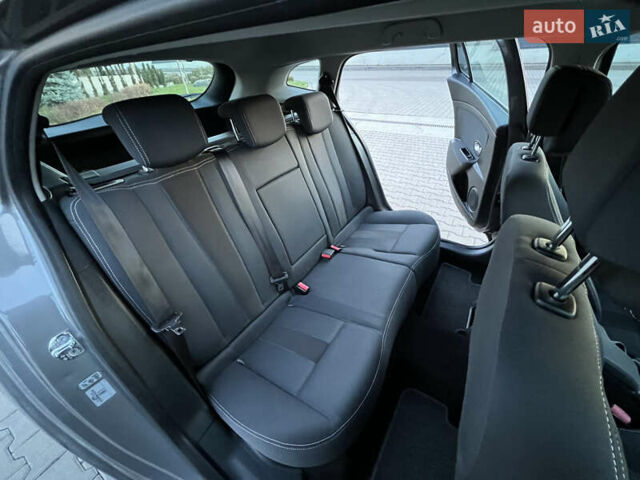 Рено Меган, объемом двигателя 1.4 л и пробегом 154 тыс. км за 6200 $, фото 70 на Automoto.ua