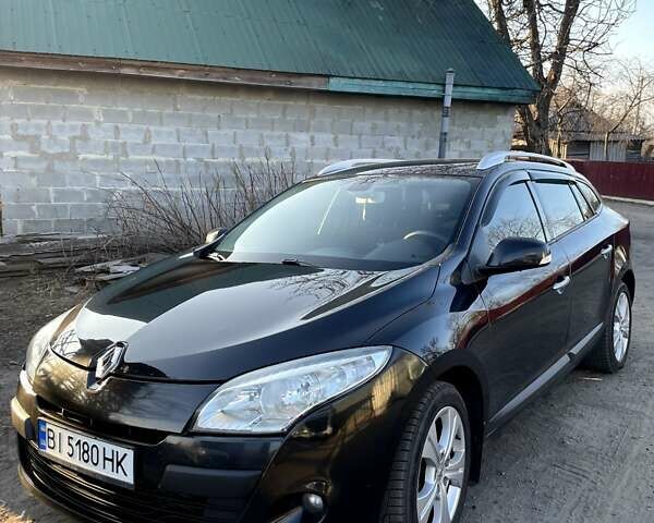 Рено Меган, объемом двигателя 1.46 л и пробегом 252 тыс. км за 7500 $, фото 1 на Automoto.ua