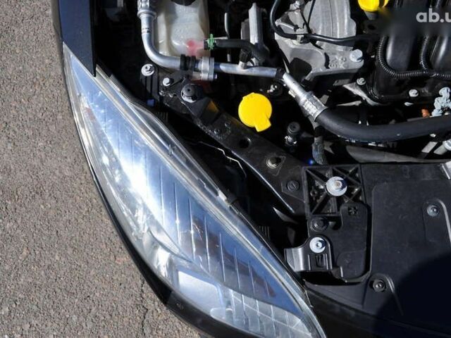 Рено Меган 2009 у Києві на Automoto.ua Рено Меган, об'ємом двигуна 1.6 л та пробігом 146 тис. км за 7300 $, фото 27 на Automoto.ua