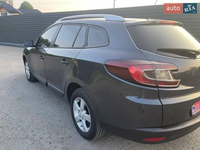 Рено Меган, объемом двигателя 1.6 л и пробегом 223 тыс. км за 6800 $, фото 11 на Automoto.ua