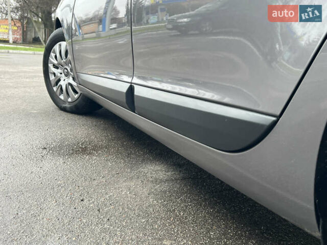 Рено Меган, объемом двигателя 1.6 л и пробегом 216 тыс. км за 6800 $, фото 21 на Automoto.ua