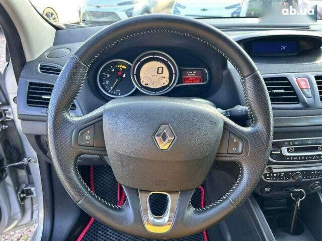 Рено Меган, объемом двигателя 1.5 л и пробегом 200 тыс. км за 7300 $, фото 15 на Automoto.ua