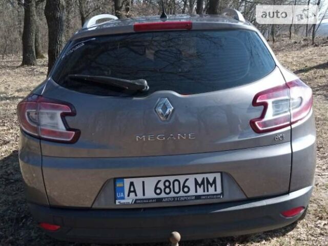 Рено Меган, объемом двигателя 1.5 л и пробегом 172 тыс. км за 7800 $, фото 1 на Automoto.ua