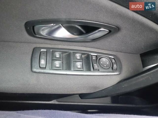 Рено Меган, объемом двигателя 1.6 л и пробегом 180 тыс. км за 7300 $, фото 14 на Automoto.ua