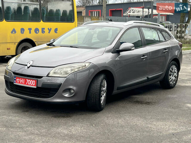 Рено Меган, объемом двигателя 1.6 л и пробегом 216 тыс. км за 6800 $, фото 5 на Automoto.ua