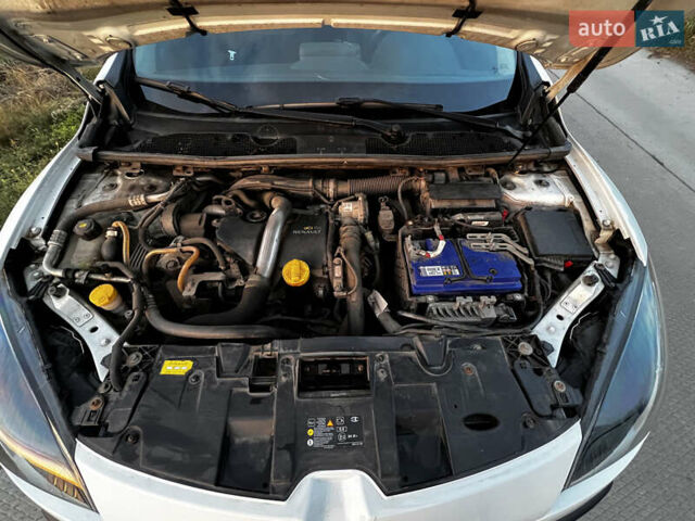 Рено Меган, объемом двигателя 1.46 л и пробегом 186 тыс. км за 7500 $, фото 34 на Automoto.ua