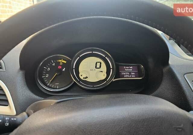 Рено Меган, об'ємом двигуна 1.46 л та пробігом 316 тис. км за 7300 $, фото 7 на Automoto.ua