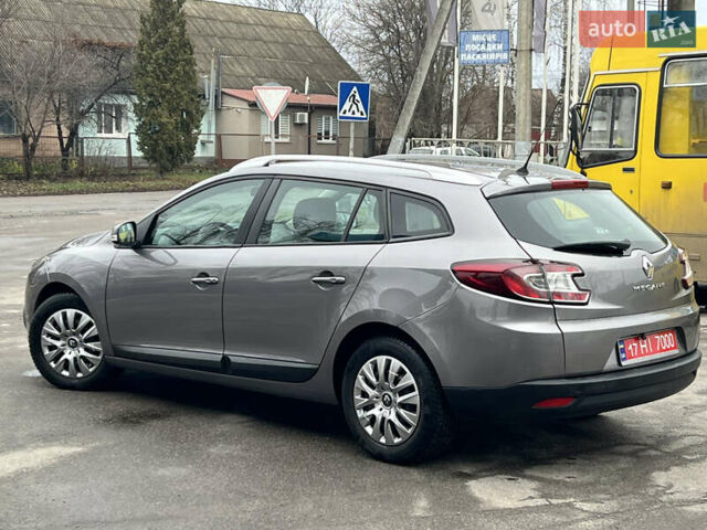 Рено Меган, объемом двигателя 1.6 л и пробегом 216 тыс. км за 6800 $, фото 12 на Automoto.ua