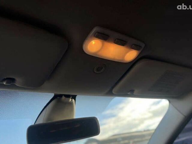 Рено Меган, объемом двигателя 1.5 л и пробегом 289 тыс. км за 7200 $, фото 22 на Automoto.ua