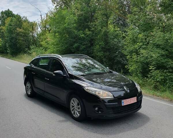 Рено Меган, объемом двигателя 1.5 л и пробегом 230 тыс. км за 7000 $, фото 1 на Automoto.ua