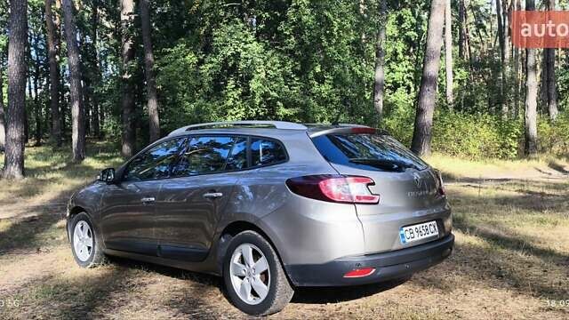 Рено Меган, объемом двигателя 1.5 л и пробегом 224 тыс. км за 7500 $, фото 6 на Automoto.ua