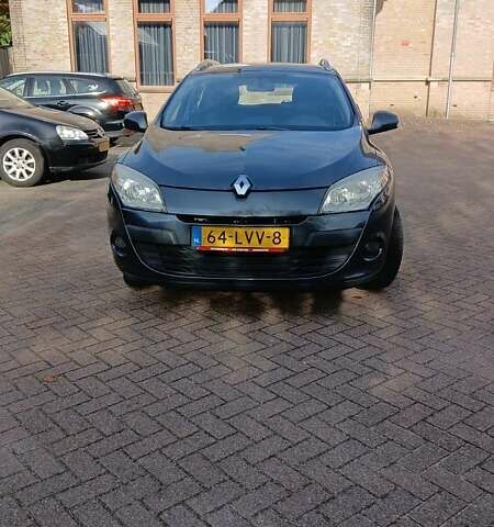 Рено Меган, объемом двигателя 1.6 л и пробегом 199 тыс. км за 6550 $, фото 3 на Automoto.ua