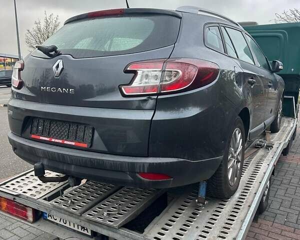 Рено Меган, объемом двигателя 1.6 л и пробегом 199 тыс. км за 6550 $, фото 2 на Automoto.ua