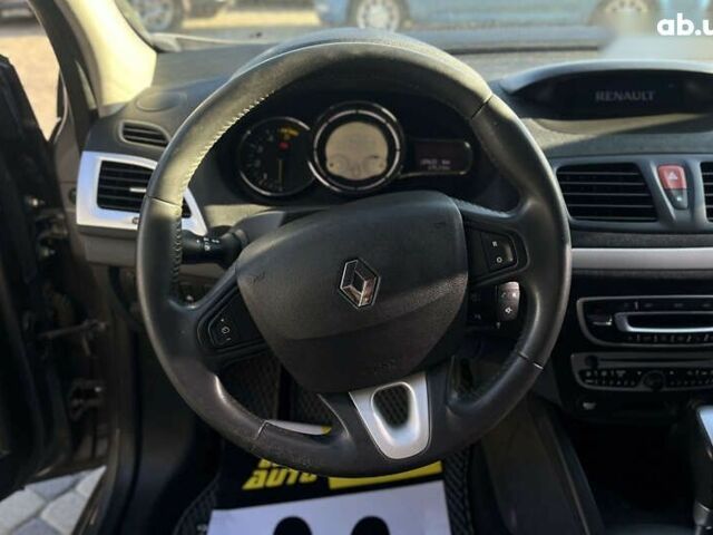 Рено Меган, объемом двигателя 1.5 л и пробегом 289 тыс. км за 7200 $, фото 18 на Automoto.ua