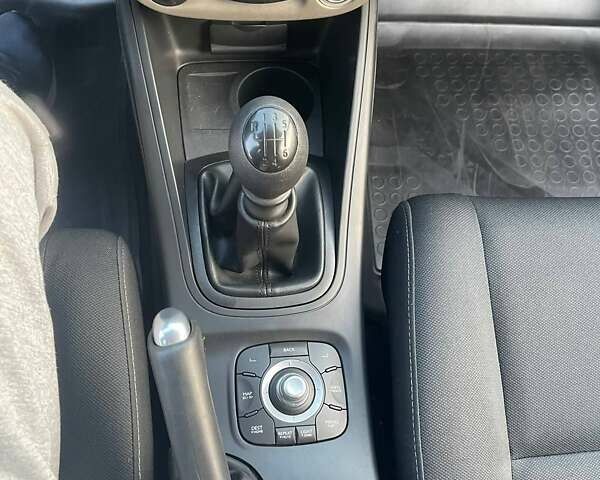 Рено Меган, объемом двигателя 1.6 л и пробегом 223 тыс. км за 6800 $, фото 22 на Automoto.ua