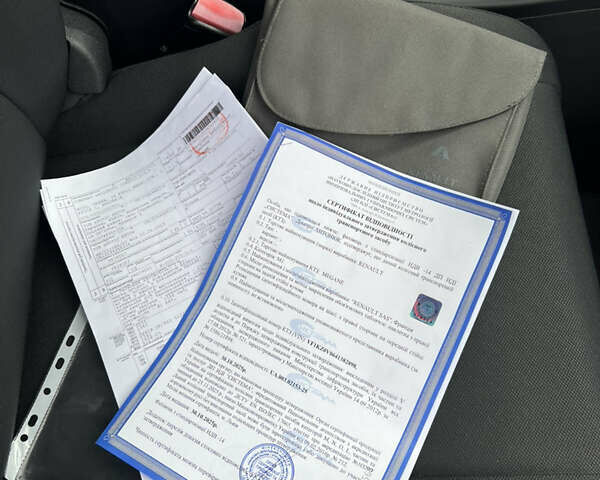 Рено Меган, объемом двигателя 1.6 л и пробегом 216 тыс. км за 6800 $, фото 58 на Automoto.ua