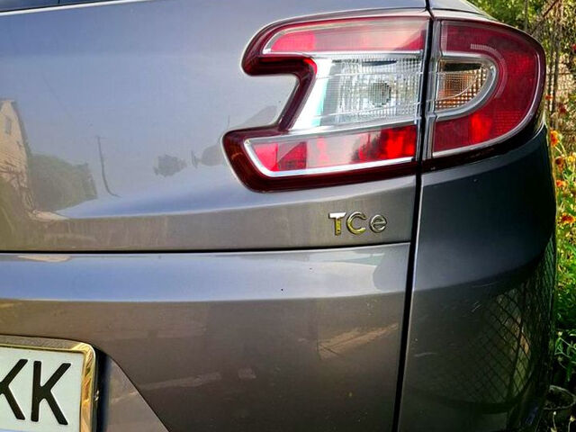 Рено Меган, объемом двигателя 1.4 л и пробегом 1000 тыс. км за 5800 $, фото 2 на Automoto.ua