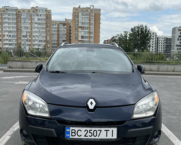 Рено Меган, объемом двигателя 1.46 л и пробегом 275 тыс. км за 7000 $, фото 58 на Automoto.ua