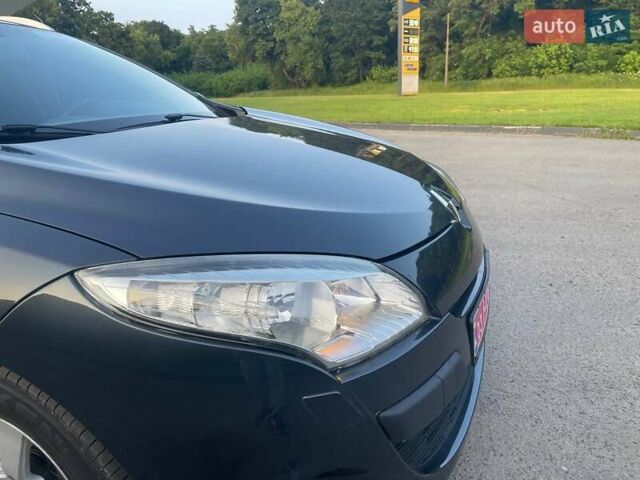 Рено Меган, объемом двигателя 1.6 л и пробегом 223 тыс. км за 6800 $, фото 3 на Automoto.ua