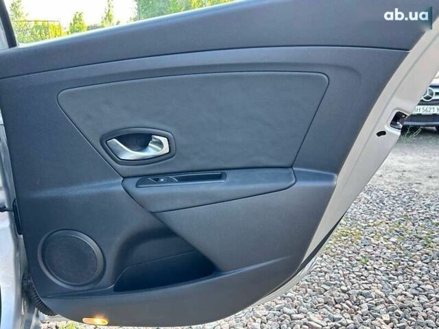 Рено Меган, объемом двигателя 1.5 л и пробегом 200 тыс. км за 7300 $, фото 29 на Automoto.ua