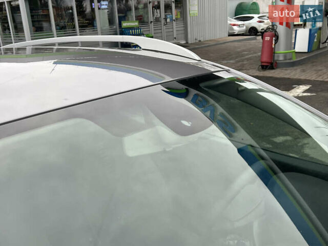 Рено Меган, объемом двигателя 1.6 л и пробегом 216 тыс. км за 6800 $, фото 19 на Automoto.ua