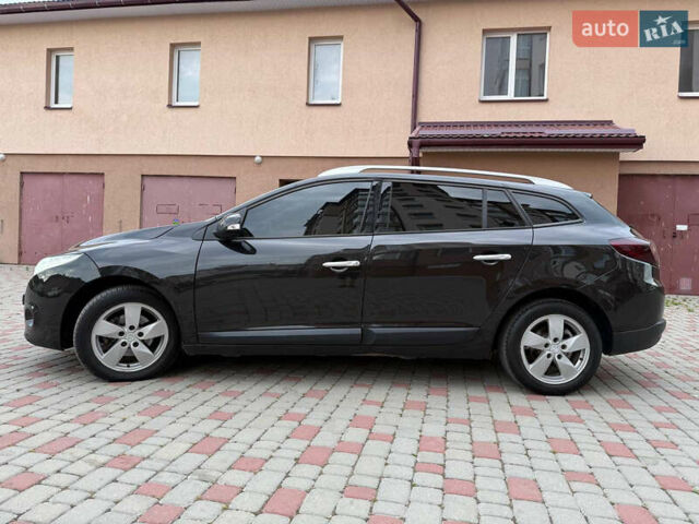Рено Меган, объемом двигателя 1.5 л и пробегом 278 тыс. км за 6400 $, фото 5 на Automoto.ua