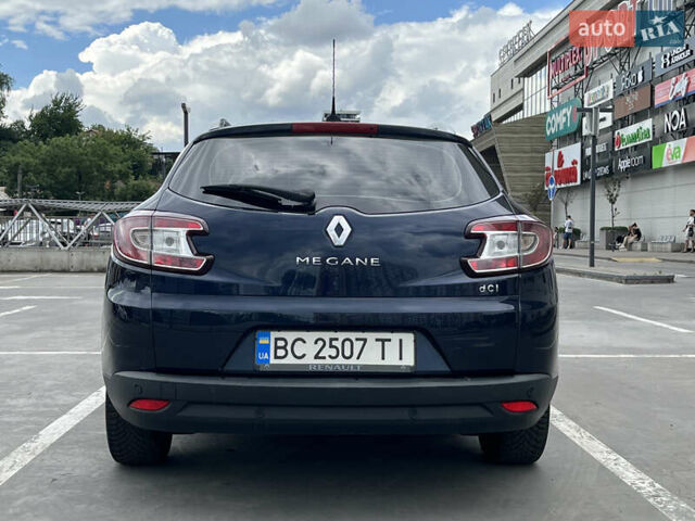 Рено Меган, объемом двигателя 1.46 л и пробегом 275 тыс. км за 7000 $, фото 4 на Automoto.ua